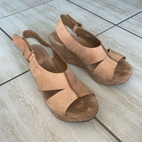 Clark’s Artisan Wedge Sandals 7.5 - Picture 2 of 10